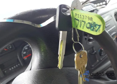 2011 Ford E-350 Super Duty Commercial from USA, damaged, VIN 1FTSE3EL0BDB30922